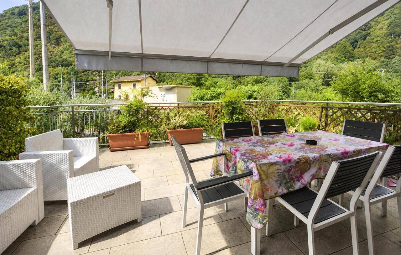 Appartement entier, Gorgeous Apartment In Dubino With Wifi in Dubino, Lac de Côme