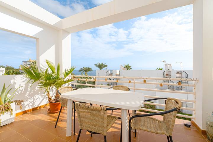 Apartamento de vacaciones para 4 personas, con terraza y piscina - 1