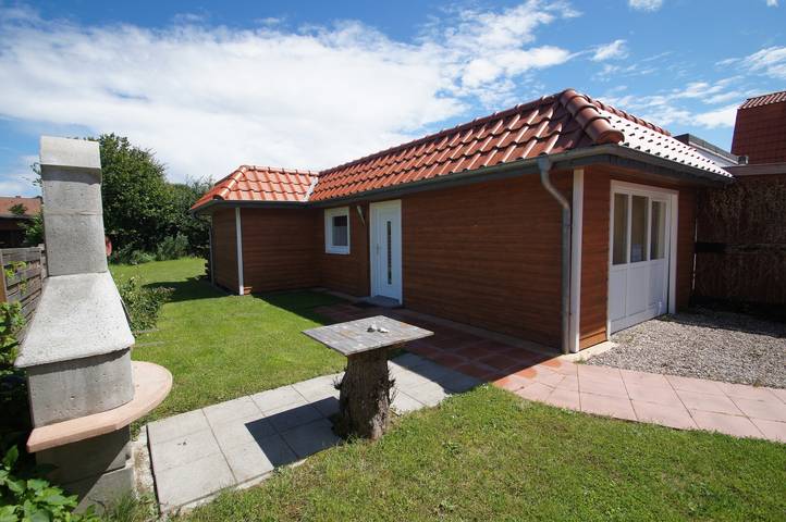 Bungalow für 3 Personen, mit Terrasse und Garten
