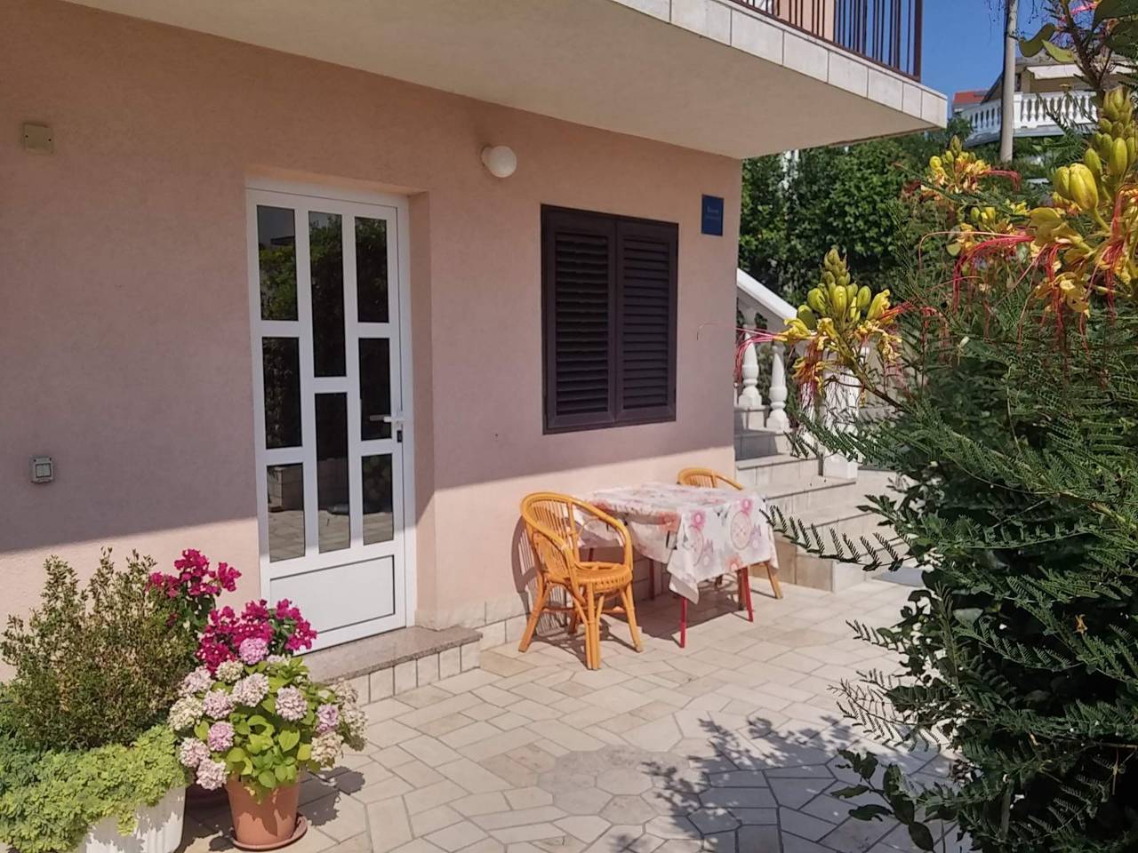 Ganze Wohnung, Katarina mit Garten und Grill in Novi Vinodolski, Primorje-Gorski Kotar