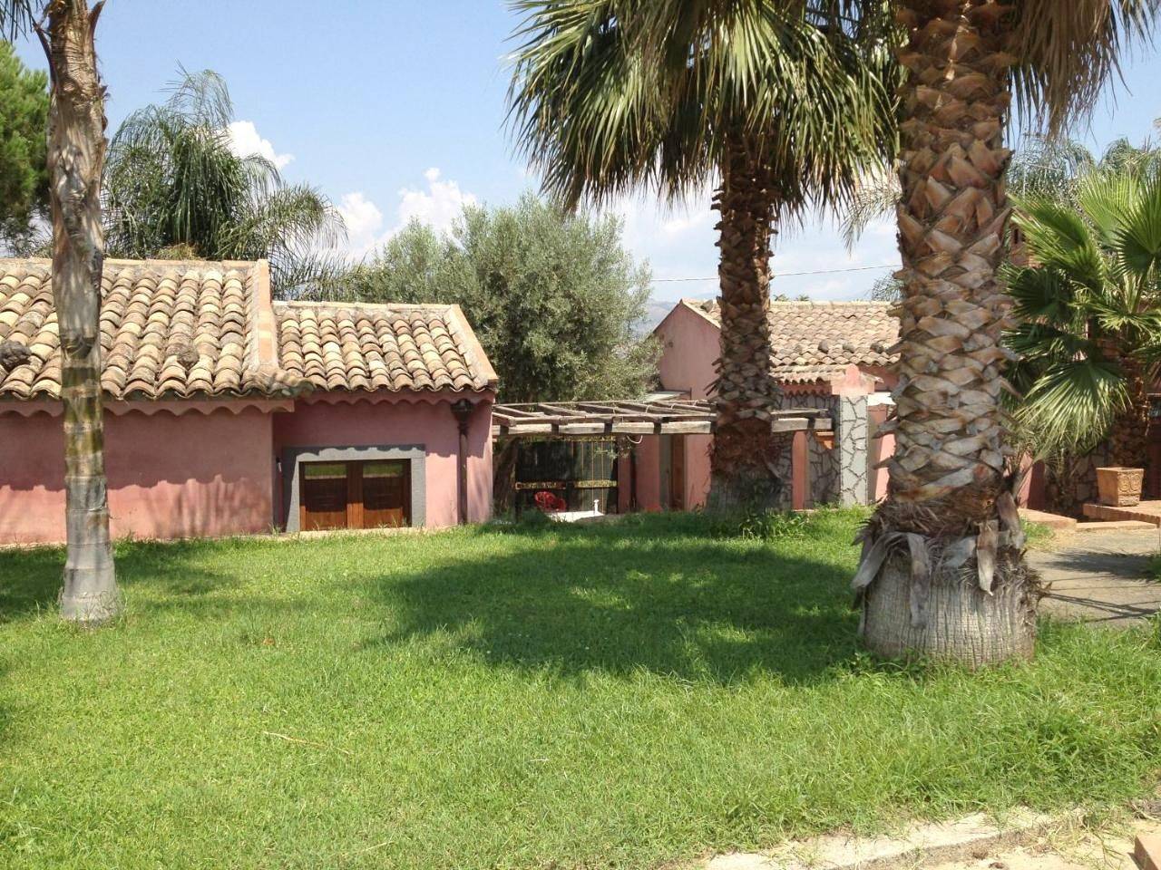 Holiday Home in Fiumefreddo di Sicilia, Catania Provinz