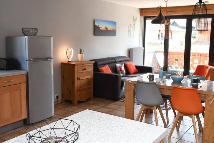 Gîte pour 3 personnes, avec vue et balcon dans Office De Tourisme De Samoens - 2