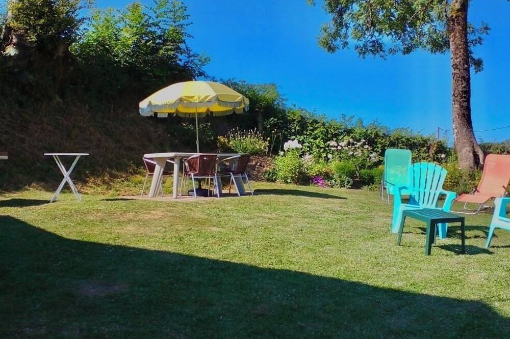 Petite maison in Planchez, Parc naturel régional du Morvan