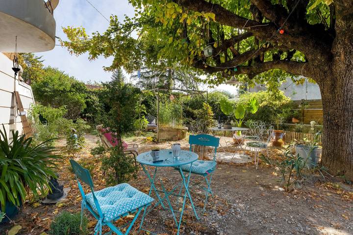 Apartamento entero, Apartamento con encanto - Bajo el tilo in Valréas, Enclave de Valreas