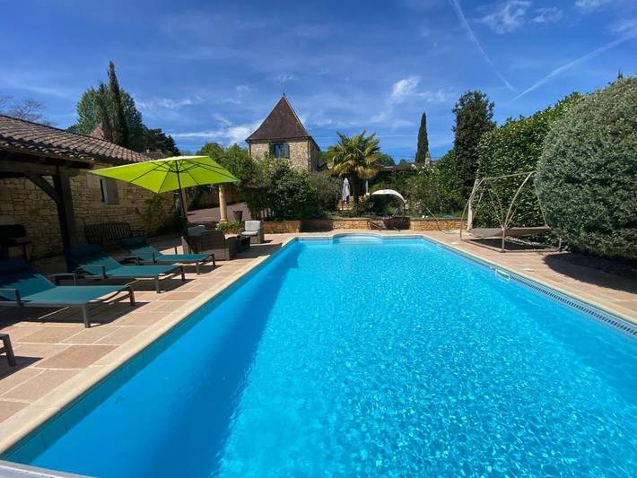 Villa pour 12 personnes, avec Terrasse ainsi que Jardin et Piscine à Sarlat-la-Canéda