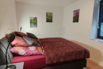 Ferienwohnung für 3 Personen, mit Terrasse und Garten in Pirmasens