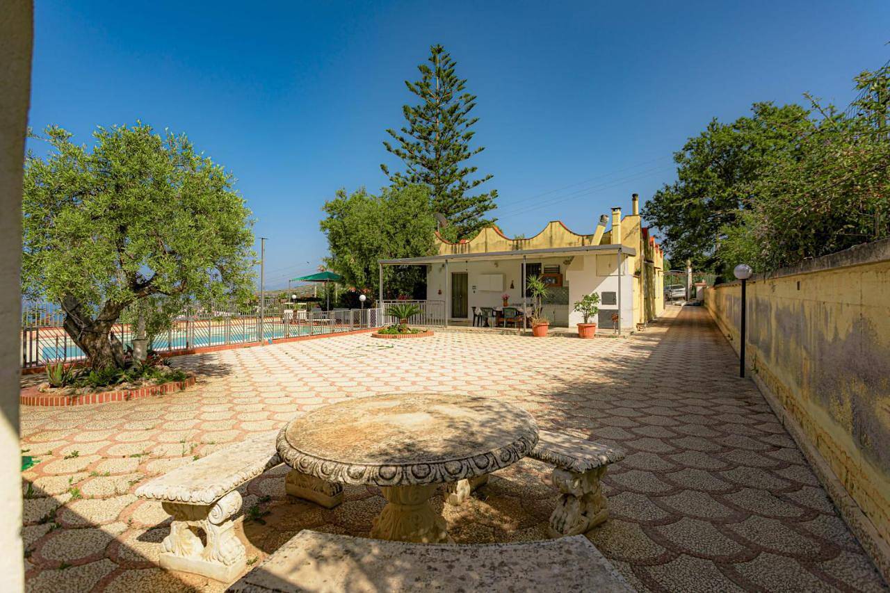 Villa with Private Pool in Trabia, Provincia di Palermo