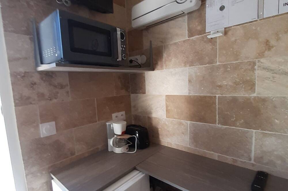 2-person bedroom with shower room and toilet in Saint-Pardon-de-Conques, Langon en omgeving
