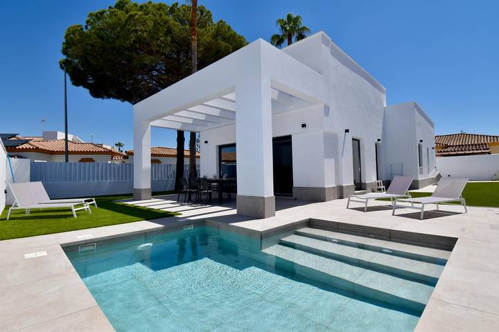 Chalet para 6 personas, con Jardín y Piscina en Chiclana de la Frontera