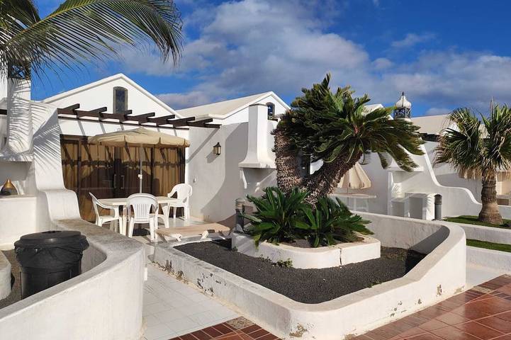 Villa für 5 Personen, mit Garten und Terrasse sowie Pool und Whirlpool - 1