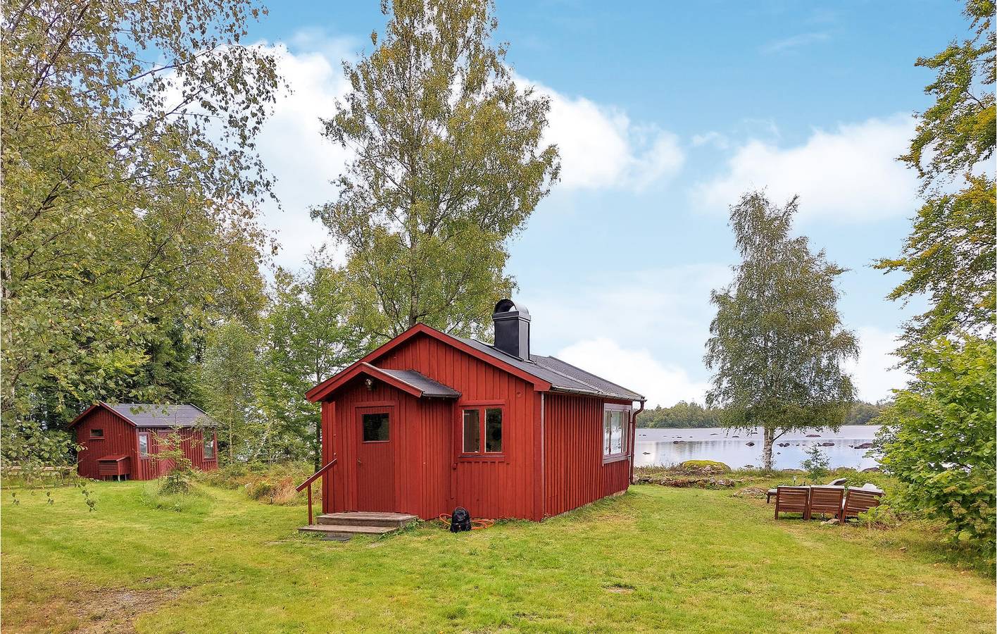 Hus för 5 Personer, med trädgård samt sjöutsikt och terass