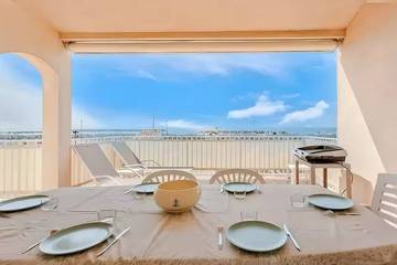 Gîte pour 6 personnes, avec terrasse dans Thalacap