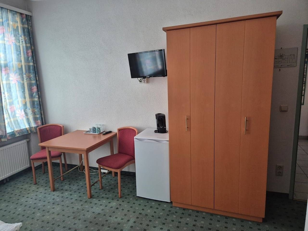 Mariazellerhof Room 018 in St. Pölten, Mostviertel Region