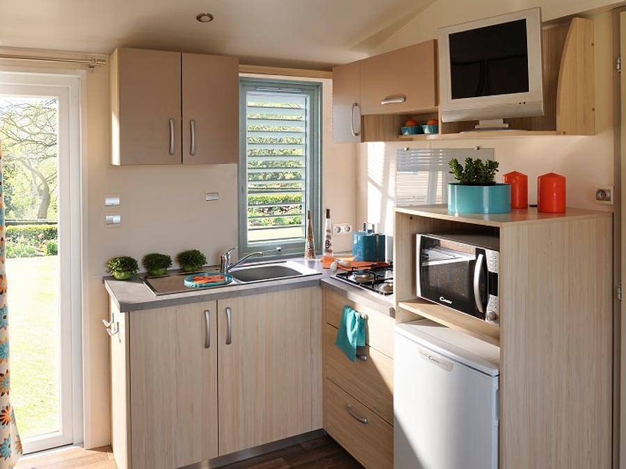 Camping Amélia - Mobilhome 4 personas - Jade 23m² + terraza cubierta + aire acondicionado in Amélie-les-Bains-Palalda, Región Céret