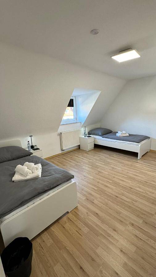 Five-Bedroom House in Döhren-Wülfel, Hannover