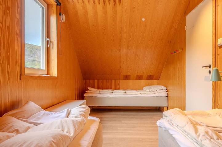 Blockhütte für 5 Personen, mit Sauna und Balkon auf den Lofoten - 3