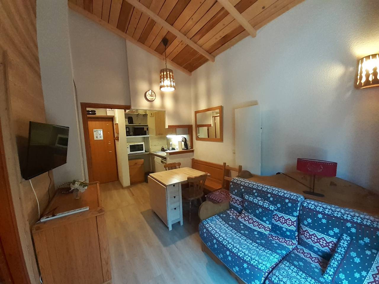 Studio entier, Studio avec balcon vue montagne - 4 pers. in Valfréjus, Modane