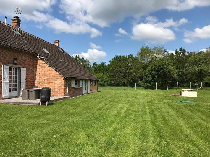 Location de vacances pour 10 personnes, avec terrasse ainsi que jardin et vue à Villemurlin - 3