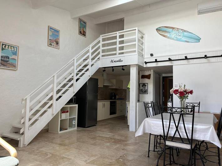 Appartement de vacances pour 6 personnes, avec jardin ainsi que vue et terrasse