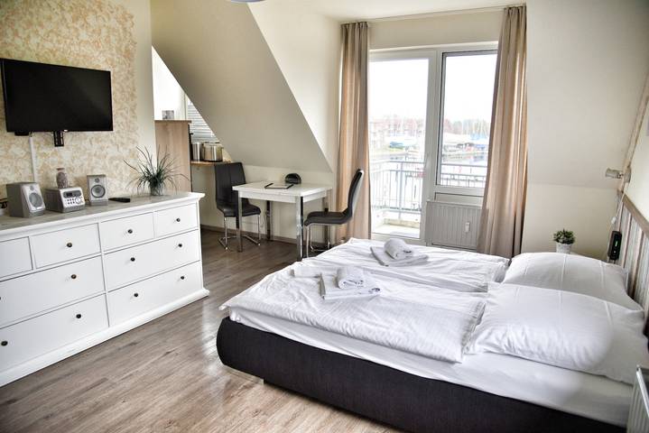 Ferienwohnung für 2 Personen, mit Balkon und Garten in Ueckermünde