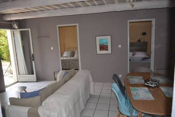 Gîte pour 4 Personnes dans L'Isle-sur-la-Sorgue, Provence, Photo 1