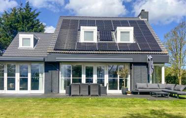 Ferienhaus für 10 Personen, mit Ausblick und Garten sowie Terrasse in Bergen (Nordholland)