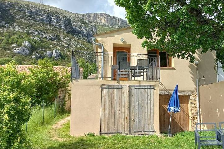 Maison de vacances pour 4 personnes, avec Terrasse et Jardin