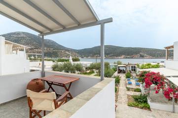 Gîte pour 2 personnes, avec balcon et jardin dans Sifnos