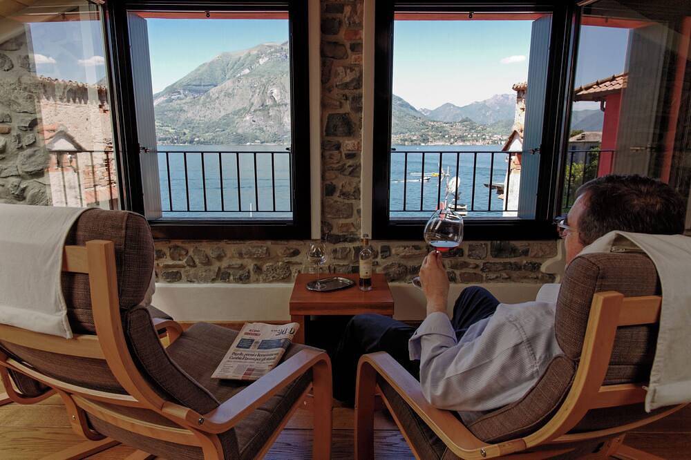 Casa Mara - Die große Schönheit von Varenna mit Balkon über dem Comer See [mit Klimaanlage] in Varenna, Gemeinde Varenna