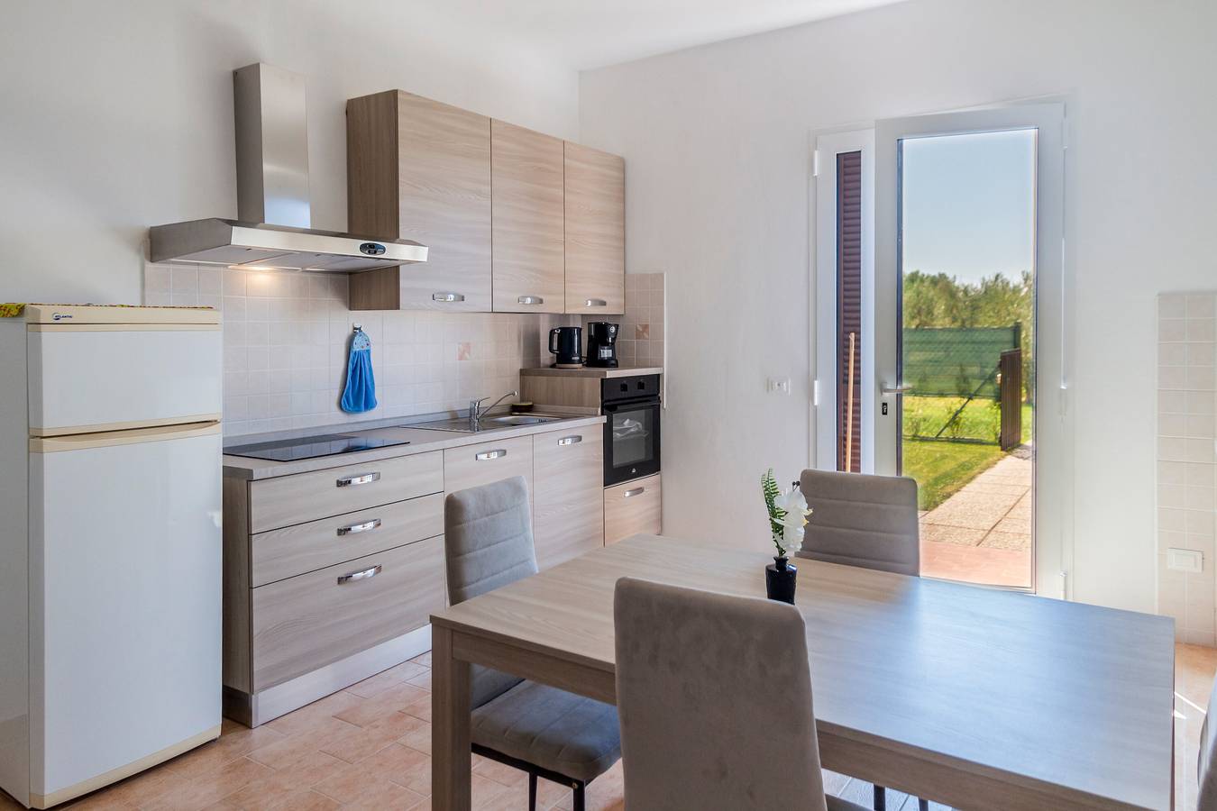Appartamento intero, Appartamento 'Girasole' con Terrazza Privata, Wi-Fi e Aria Condizionata in Grosseto, Provincia di Grosseto