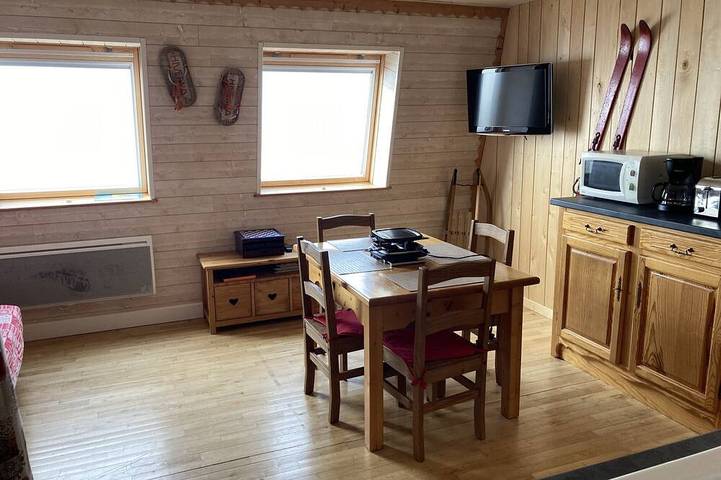 Gîte pour 4 personnes, animaux acceptés à Saint-Jacques-des-Blats