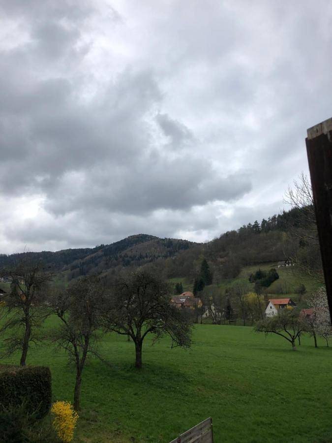 Appartement de vacances pour 4 personnes, avec jardin et vue