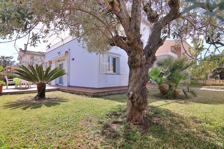 Villa für 6 Personen, mit Garten und Balkon in Playa de Muro - 4