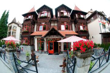 Gîte pour 2 personnes, avec vue et terrasse dans Mureș