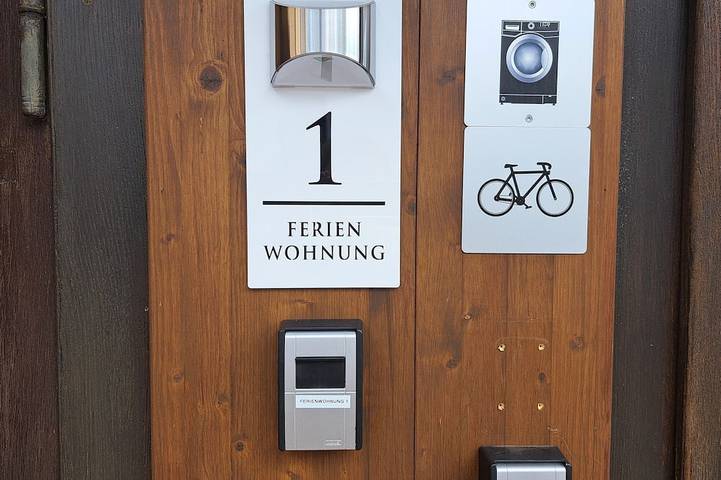 Ganze Wohnung, Hübsche Ferienwohnung nah Pückler Park /Haustierfreundliche/ Sauna im Haus in Bad Muskau, Oberlausitz-Niederschlesien