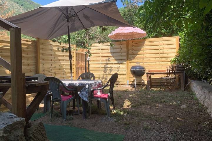 Appartement de vacances pour 4 personnes, avec jardin