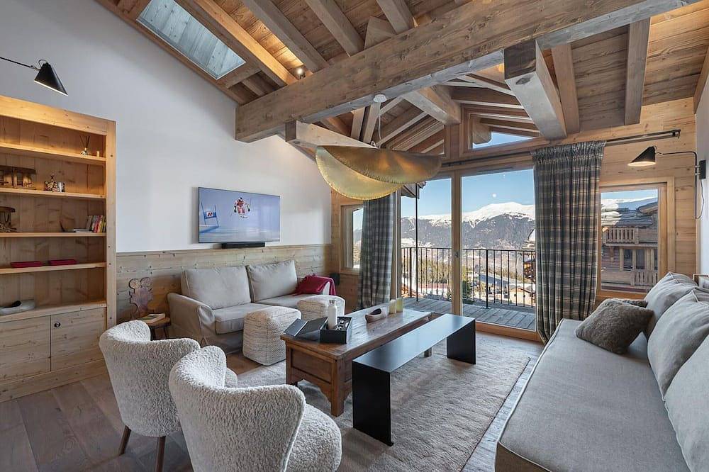 Appartement entier, Appartement rénové au cœur de Courchevel 1850, 4 chambres, 8 pers. in Saint-Bon-Tarentaise, Courchevel