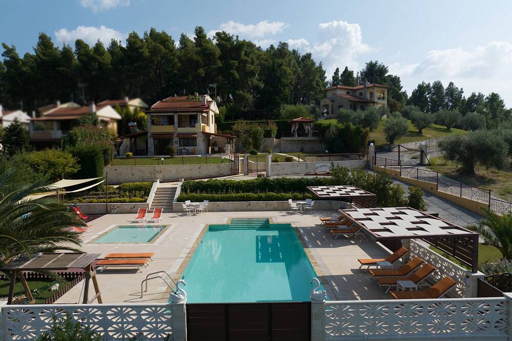 Amalthea villa with private pool in Siviri, Kassandra