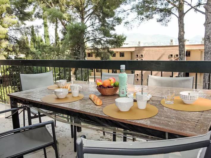 Gîte pour 4 personnes, avec terrasse dans Port Des Lecques Saint Cyr Sur Mer - 2