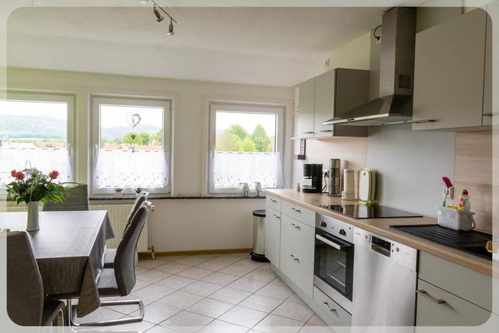 Ferienwohnung für 4 Personen, mit Garten und Ausblick in Seesen