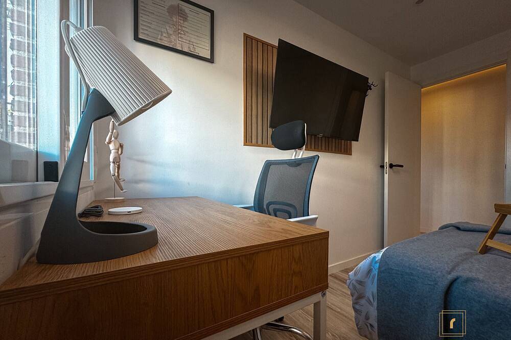 Caracas: perfect room to live and share in Madrid in Madrid, Madrid Province
