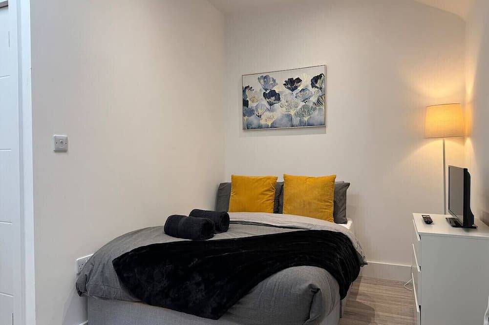 Entire apartment, Central Maidstone Studio | Close to High Street in Kent