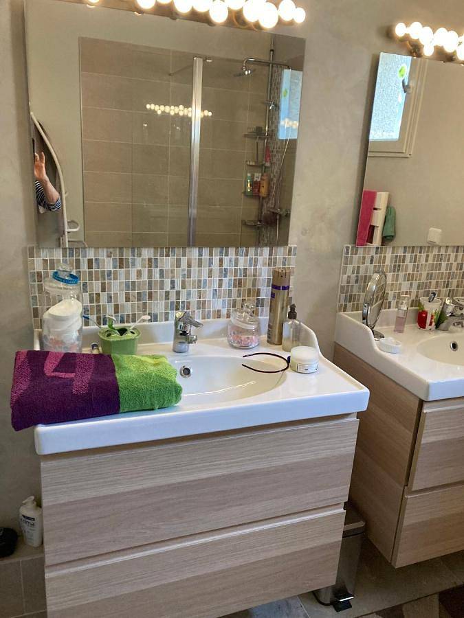 Location de vacances pour 2 personnes, avec piscine et terrasse ainsi que vue et jardin à Bon-Encontre - 2