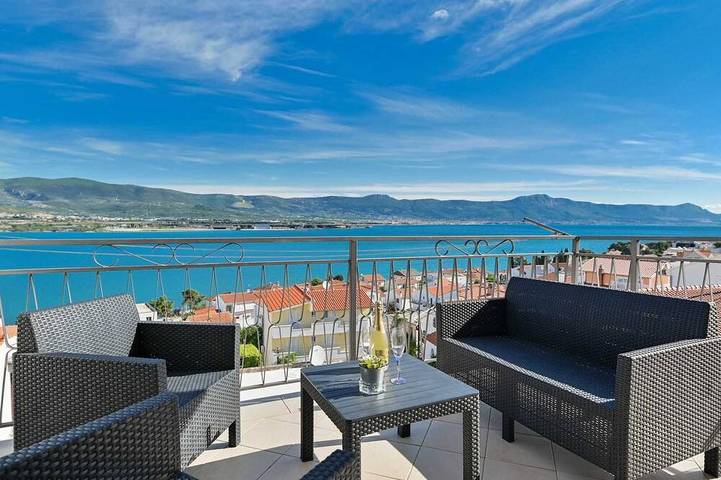 Villa pour 13 personnes, avec balcon - 1