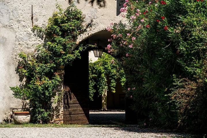 Ferienwohnung für 4 Personen, mit Balkon und Terrasse sowie Garten