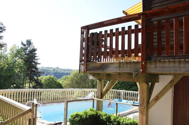 Ferienhaus für 6 Personen, mit Pool und Terrasse sowie Whirlpool - 1