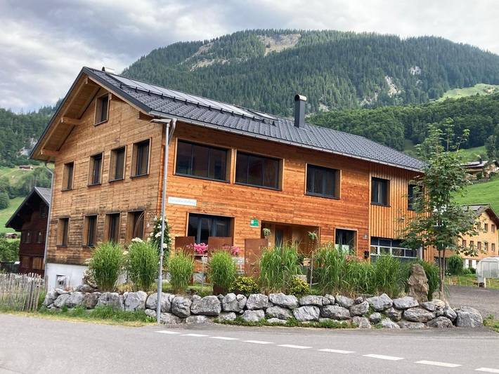 Vakantiewoning voor 6 personen, met tuin en uitzicht in Au