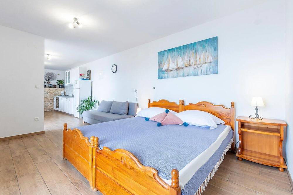 Geheel appartement, Leuke studio in Poljica met Wifi in Hvar