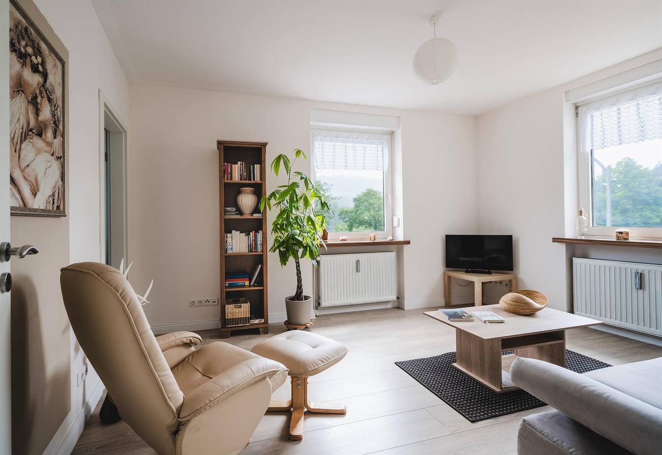 Appartement de vacances entier, Haus Moselwiese - 40 m² in Hundeschwanz, Alf