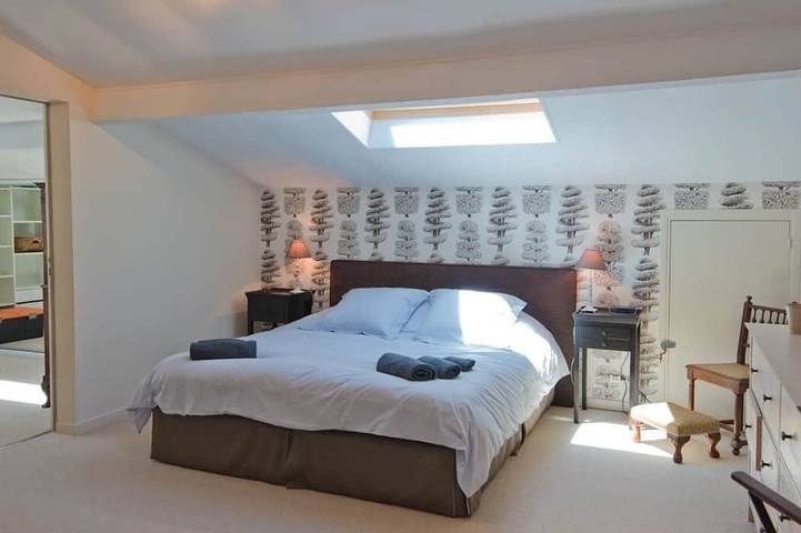 Location de vacances pour 12 personnes, avec jardin à Petit-Palais-et-Cornemps - 3